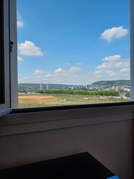 Spacieux F4 Avec Vue Panoramique Et 2 Places De Parking Rouen Ngoại thất bức ảnh