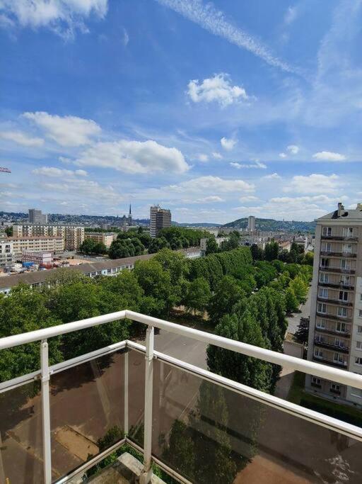 Spacieux F4 Avec Vue Panoramique Et 2 Places De Parking Rouen Ngoại thất bức ảnh