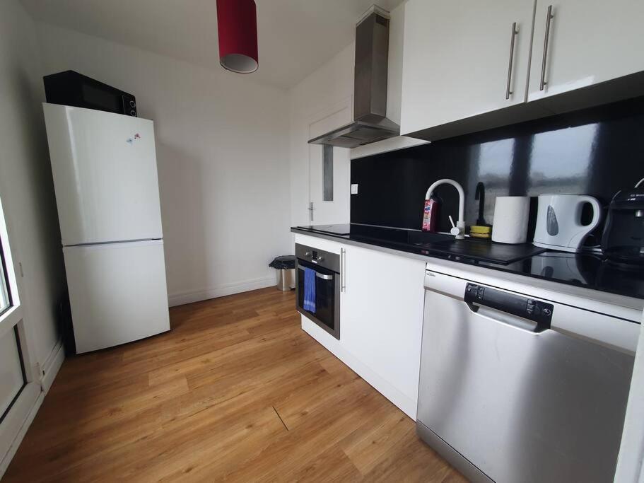 Spacieux F4 Avec Vue Panoramique Et 2 Places De Parking Rouen Ngoại thất bức ảnh