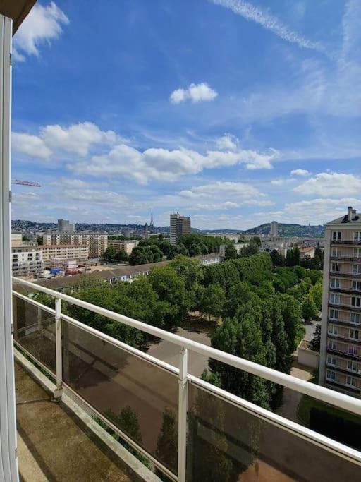 Spacieux F4 Avec Vue Panoramique Et 2 Places De Parking Rouen Ngoại thất bức ảnh